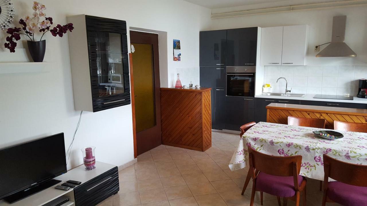 Apartmani Marenda Supetarska Draga Εξωτερικό φωτογραφία